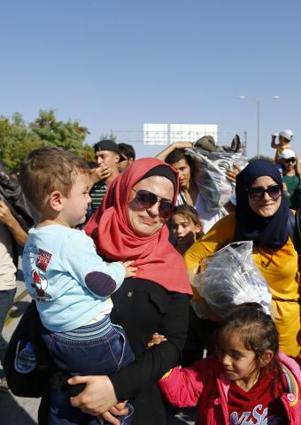 От беженцев страдают женщины — и не только
