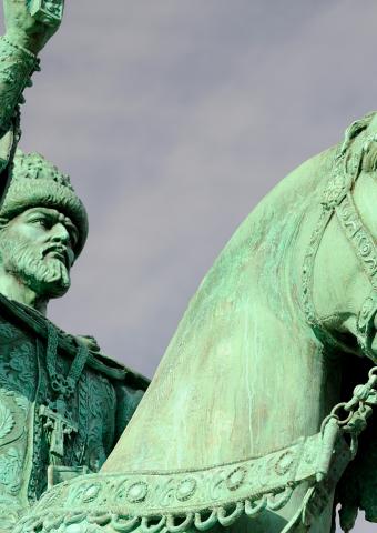 Большинство россиян одобрило установку памятника Ивану IV