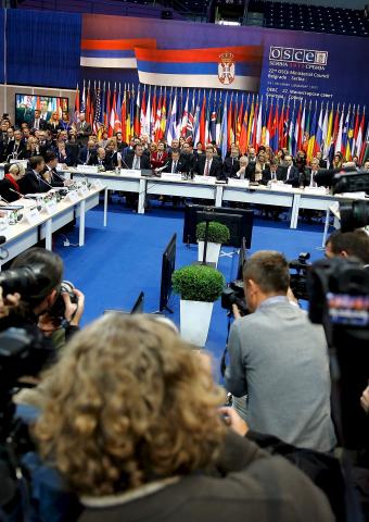 Почему Сербия не встала на сторону Украины на Совете министров иностранных дел ОБСЕ