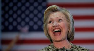 Американцы не хотят Клинтон - хэштег #ДолойХиллари вышел на 1 место в США