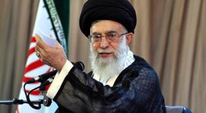 Аятолла Хаменеи: Иран должен внимательно следить за "трюками" Вашингтона