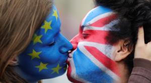 "Давайте оформим развод" - жители Лондона подписываются за независимость от Британии