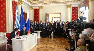 Путин: Нет ничего экстраординарного в желании Греции дружить с Россией