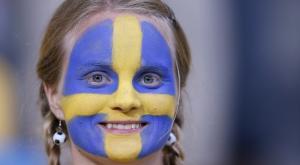 "Киев ломит, гнутся шведы" - канал SVT под давлением снял с эфира ленту о Майдане