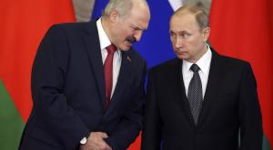 Лукашенко направил поздравления с Днем единения народов Белоруссии и России