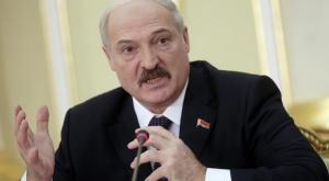 Лукашенко  разделил "тунеядцев" и честных людей