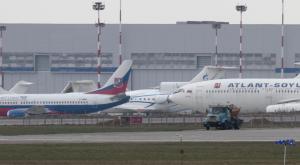 Медведев утвердил список аэропортов федерального значения