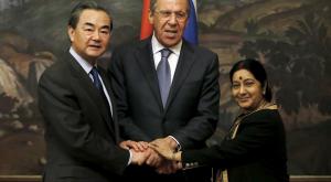 МИД Индии: связи с США не помешают отношениям с Россией и Китаем