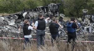 Ночью в Донецке неизвестные уничтожили четыре авто ОБСЕ