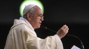 Папа Римский призвал церковь просить прощения у геев