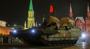 Первая ночная репетиция Парада Победы прошла на Красной площади
