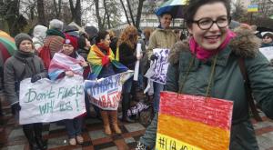 Киевская полиция отказалась защищать гей-парад и "бить патриотов"