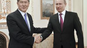Президент Киргизии полностью поддерживает действия России в Сирии