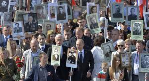Путин может вновь принять участие в шествии "Бессмертного полка"