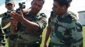 Россия и Индия вместе проводят антитеррористические учения "Индра-2015"