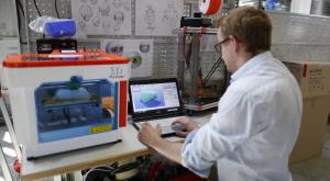 Самарские ученые создают 3D-принтер, который будет печатать авиационные детали