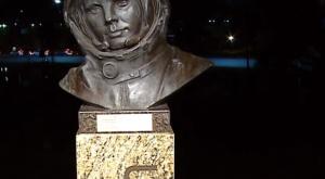 Скульптура Юрия Гагарина установлена в Аргентине