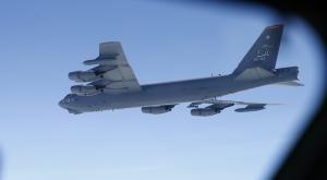 СМИ: США намерены отправить Южной Корее бомбардировщики B-52