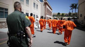 СМИ: свыше 3 тысяч заключенных освободили по ошибке в США