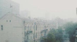 "Тьма накрыла ненавидимый прокуратором город" - Киев окутался дымом от пожаров