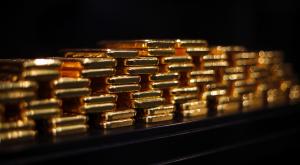 ЦБ РФ с начала года увеличил закупки золота на 44%