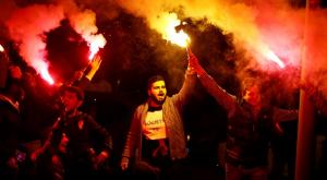 Турецкая полиция разогнала митингующих слезоточивым газом и водометами