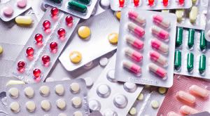 В Минздраве отчитались о снижении цен на лекарства
