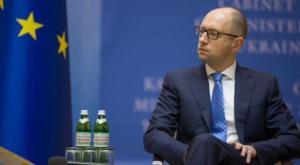 Яценюк после переговоров с Меркель пригласил инвесторов на бизнес-саммит на Украину