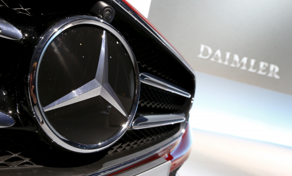  Daimler       Mercedes  