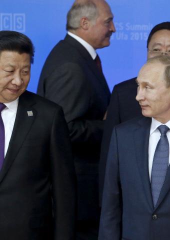 ЕАЭС и Шелковый путь: Китай идет в обход интересов США