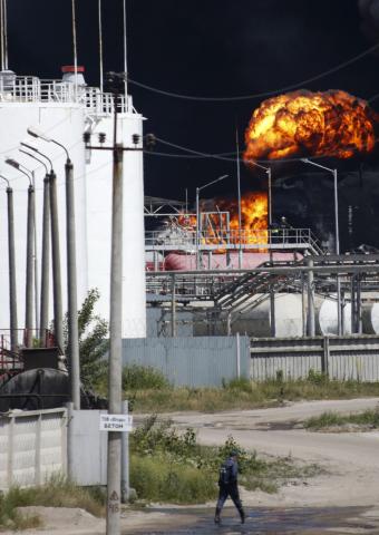 Газпром прекратил поставки газа на Украину